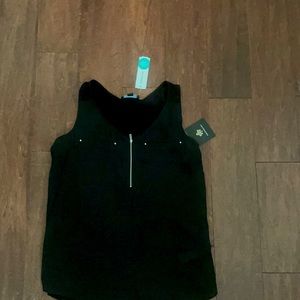 Fortune & Ivy black sleeveless blouse